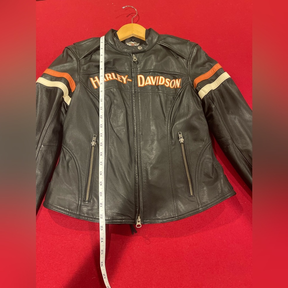 Harley Davidson women jacket size small it’s like 4-6 ( USA) - Picture 12 of 16